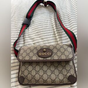 GUCCI GG Supreme Monogram Neo Vintage Web Belt Bag Brown